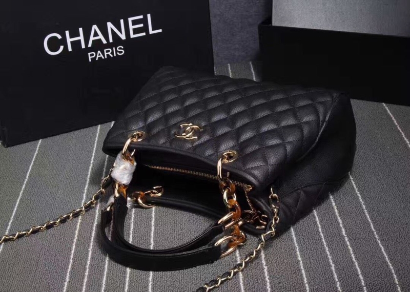 Ch**el shopping bags